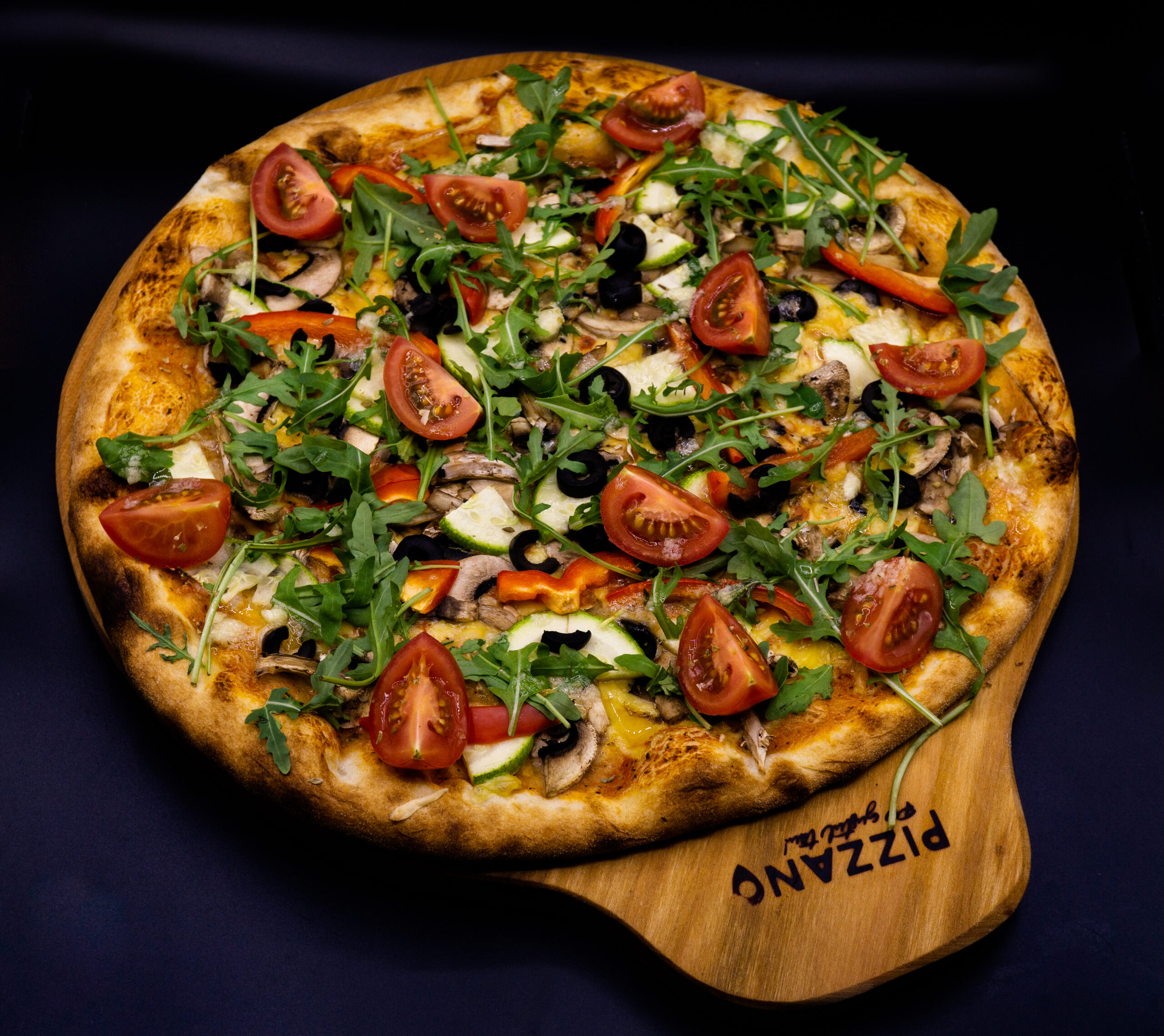  PIZZA CU LEGUME 